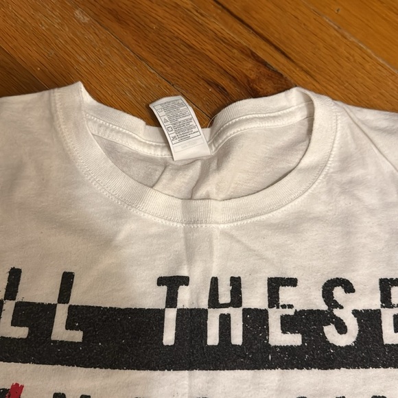 TWENTY ONE PILOTS All These Songs I’m Hearing Are So Heartless White T-Shirt MED - Picture 4 of 8